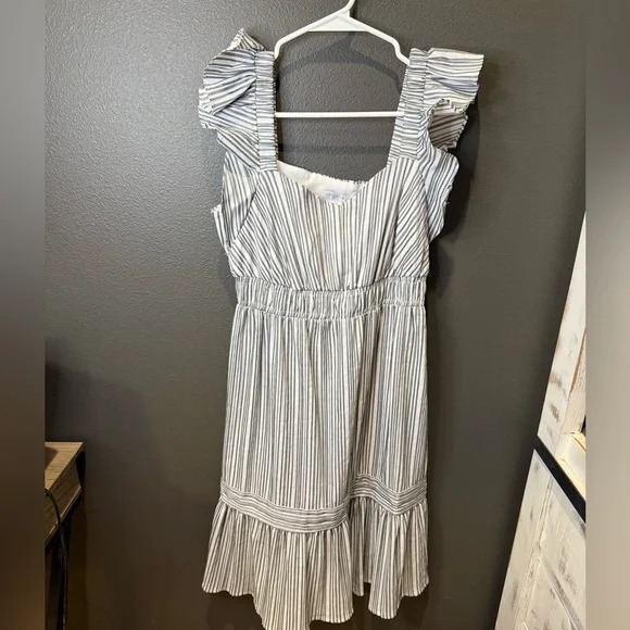 London Times Black and White Striped Maxi Dress - Picture 4 of 4